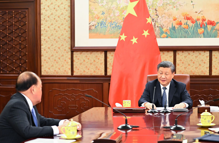 人民日报评论员：坚定信心，民营经济发展前景广阔、大有可为——论学习贯彻习近平总书记在民营企业座谈会上重要讲话