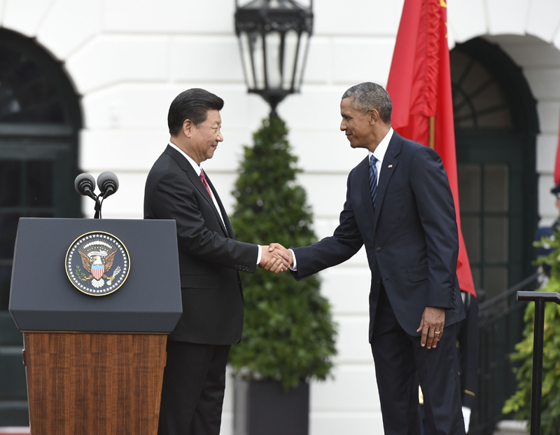 习近平同美国总统特朗普通电话