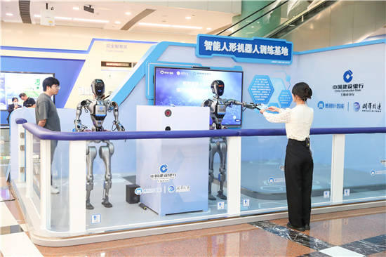 两部门：力推智能养老服务机器人结对攻关与场景应用试点