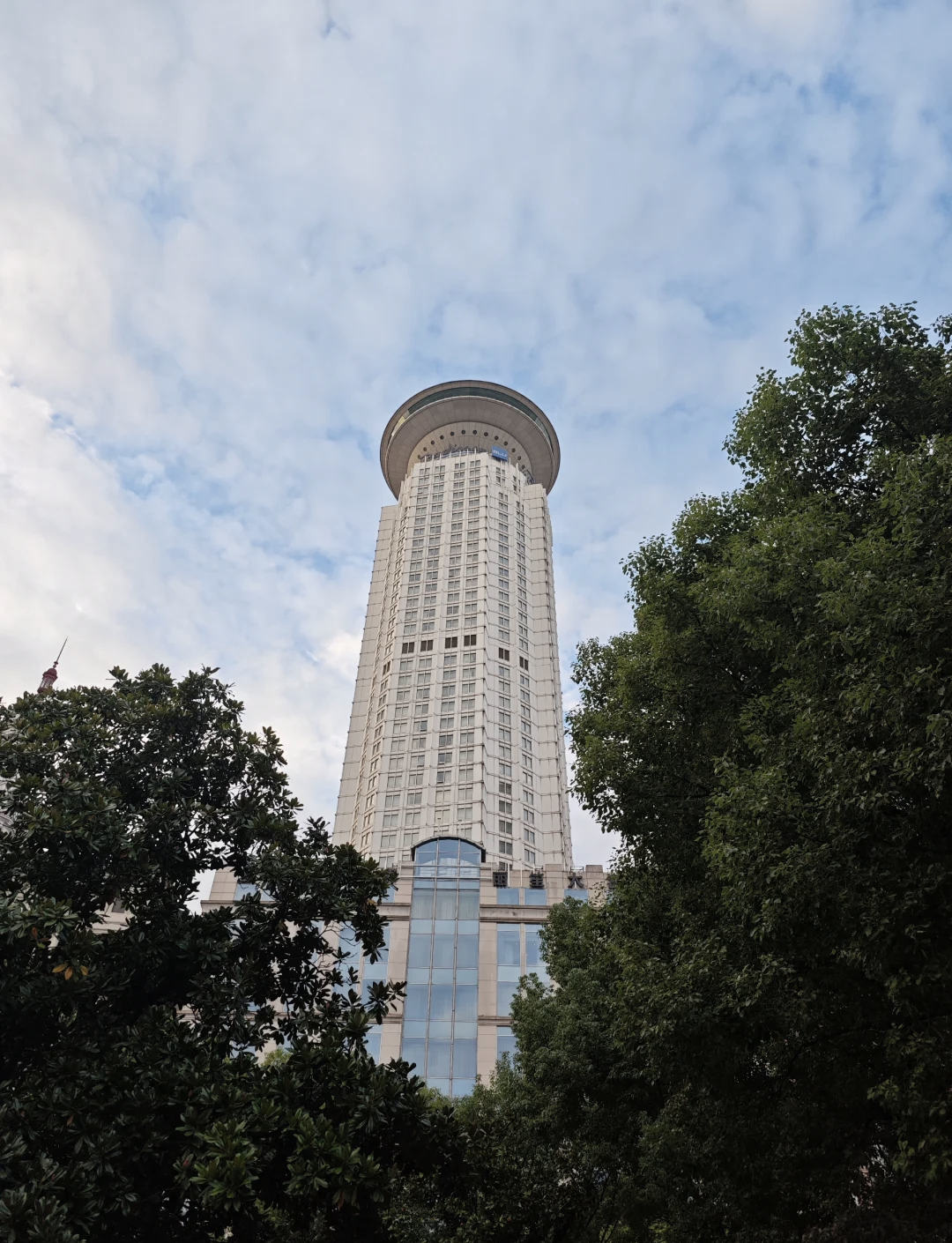 新世界：为上海建设国际消费中心城市提供商业新范式