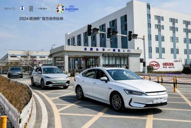 神州鲲泰首台鲲鹏技术路线商用电脑在合肥下线