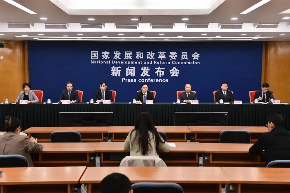 康佳专业化整合发布会在深圳举行