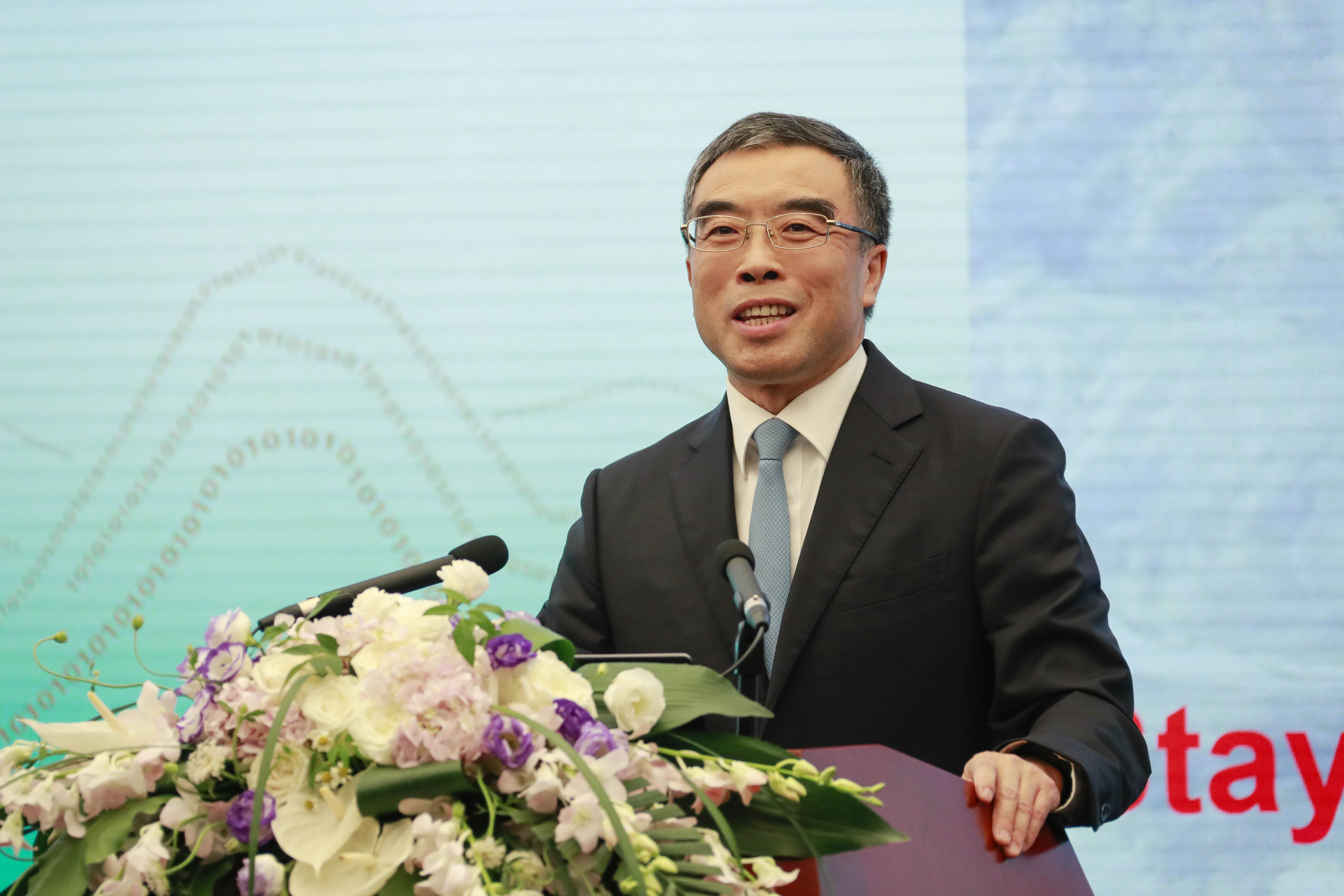 富邦科技：上半年营收同比增长6.50% 现代农业营收同比增长13.31%