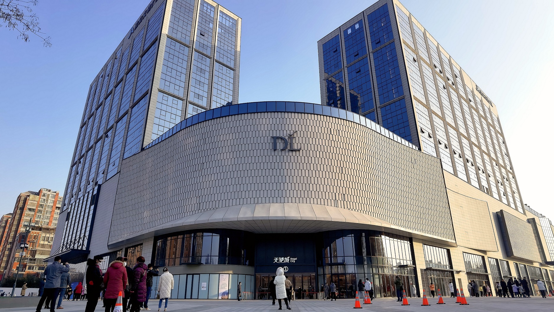 老百姓：上半年实现营收107.74亿元 门店增至15385家