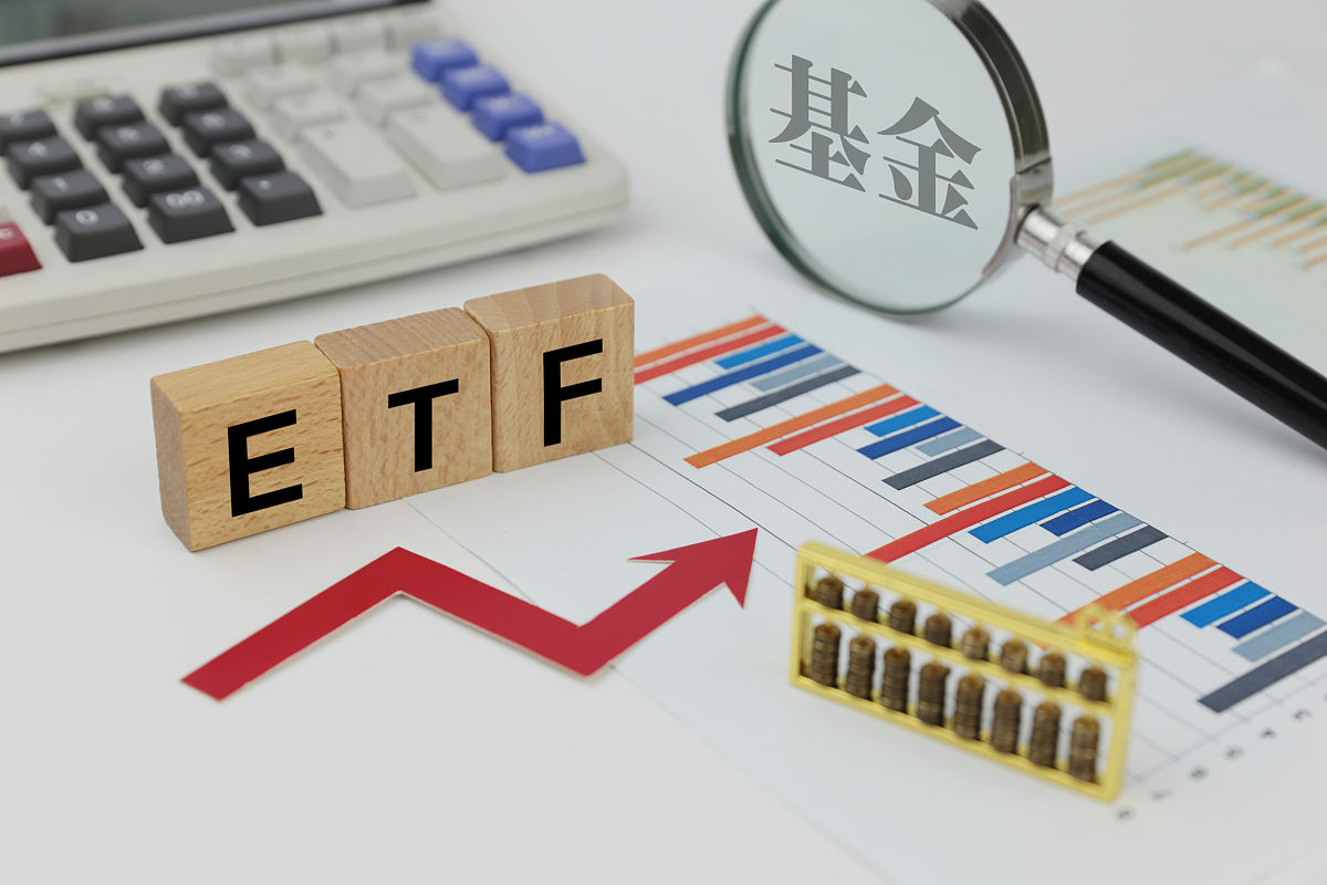 国家队不断加码 ETF终将量变到质变