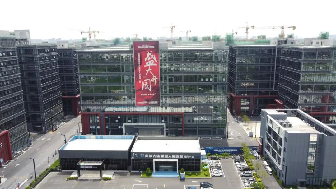 宇隆光电：与纽禄美卡合资组建机器人公司 开辟智能智造新赛道