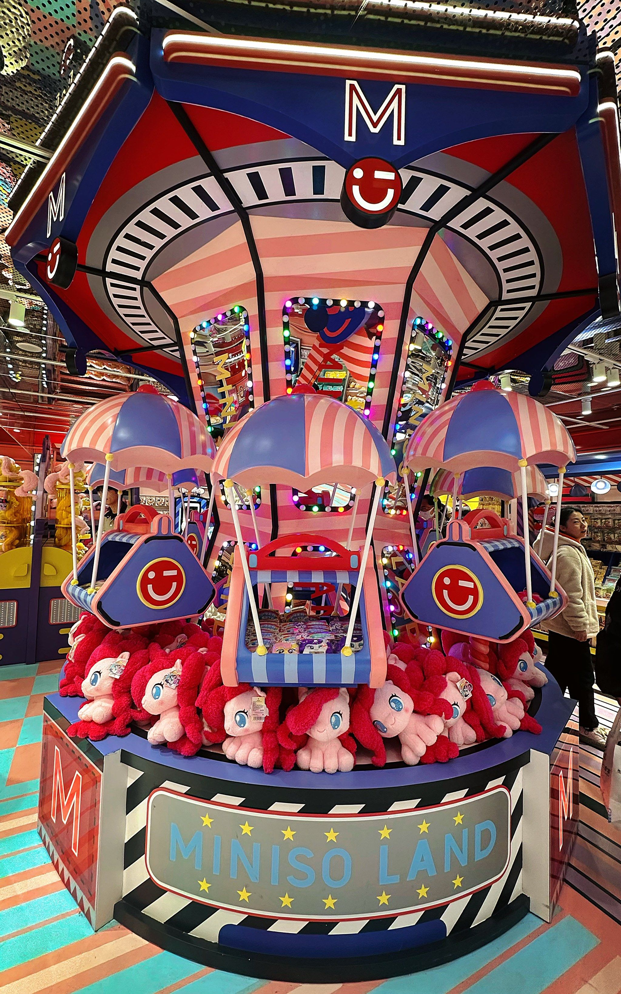 名创优品MINISO FRIENDS华南首店在深圳开业