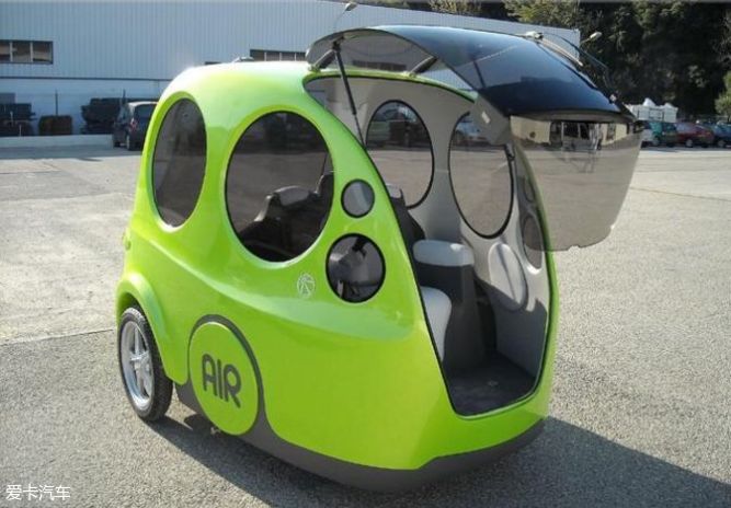 空气驱动的“无脑”机器人问世