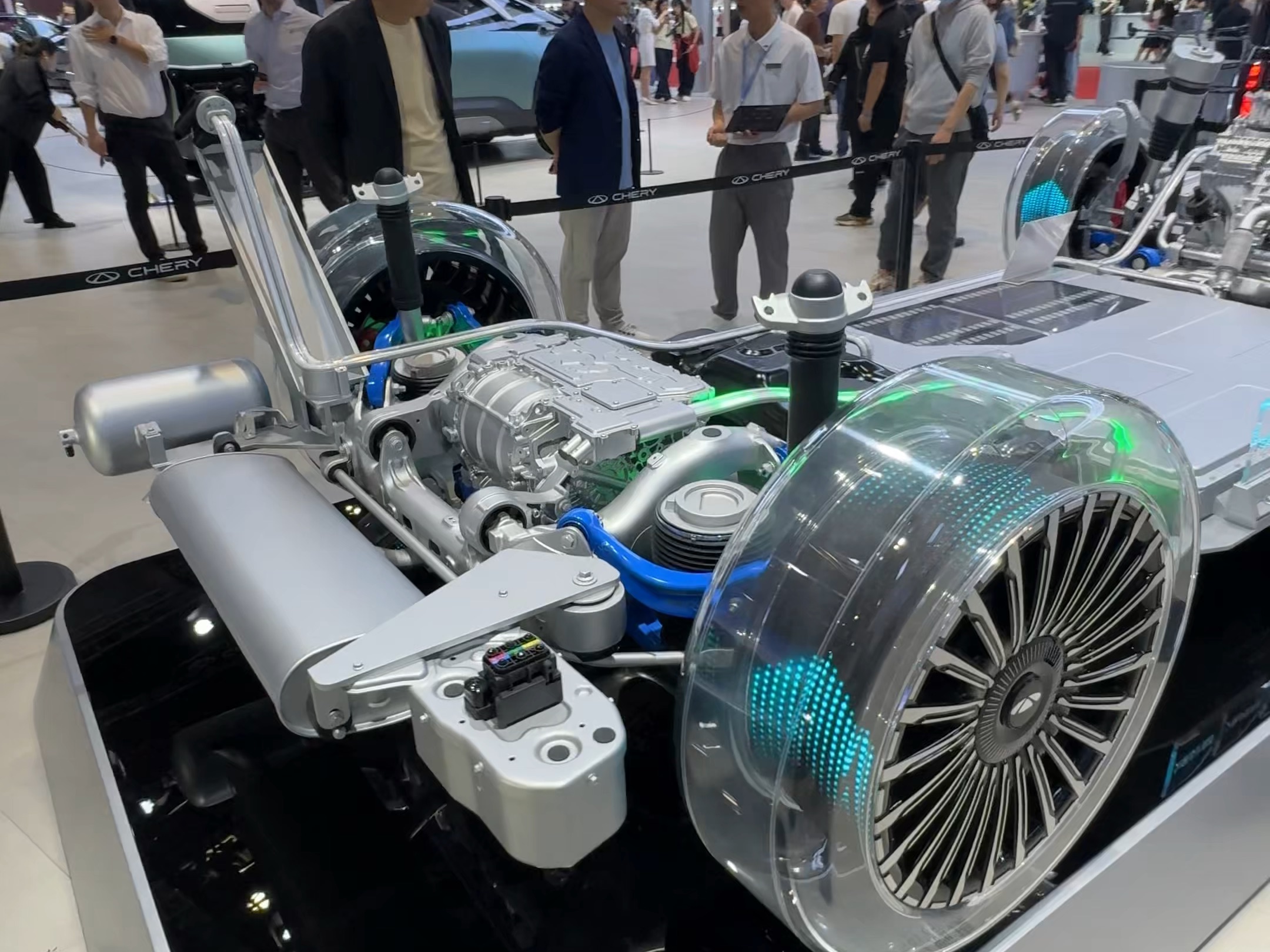 2025年最大车企IPO诞生！奇瑞汽车登陆港股迈向“全球智造”新征程