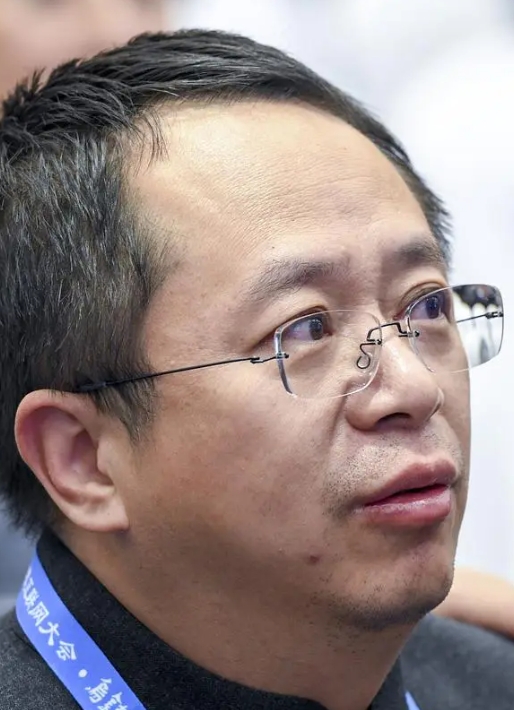 周鸿祎：2026年人工智能产业将迈向“百亿智能体”时代