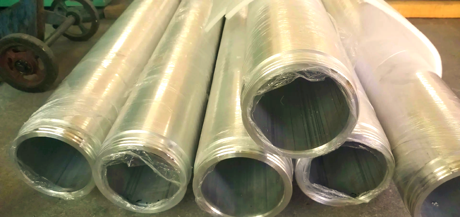 ST京蓝：拟变更公司名称 发挥铟资源优势进军高密度ITO靶材领域