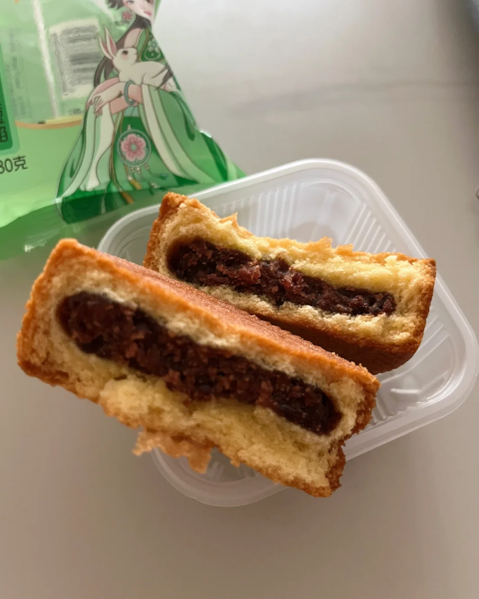 桃李面包因月饼广告争议道歉背后：上半年净利下滑近三成，去年月饼营收占比2%