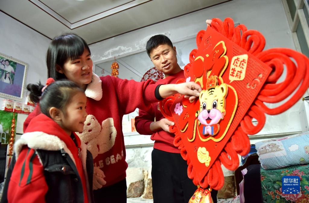 新春走基层丨“农科城”杨凌：农业“新标尺”标注新春新希望