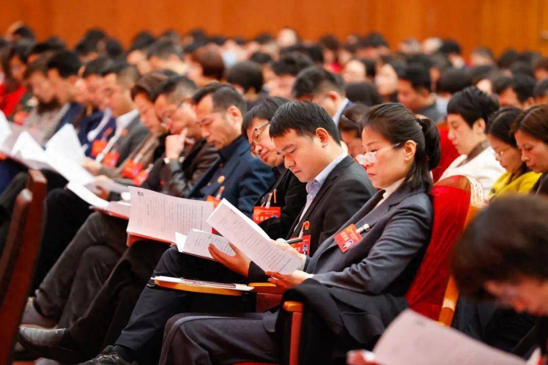 两会特别报道丨磅礴“新”潮涌神州——从全国两会看中国创新未来