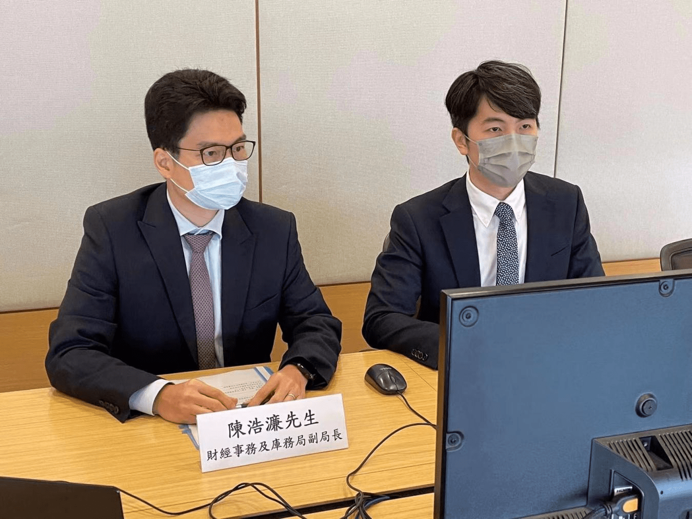 期待REITs制度取得突破 助力中小银行轻装上阵——专访全国人大代表、四川天府银行董事长黄毅